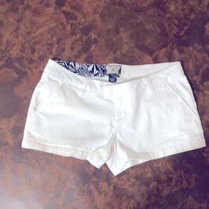 Volcom White Short Shorts Size 3
